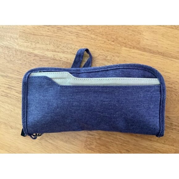 Boutique Handbags - New Passport Holder Family RFID Passport Wallet, Passport Holder Women/Men